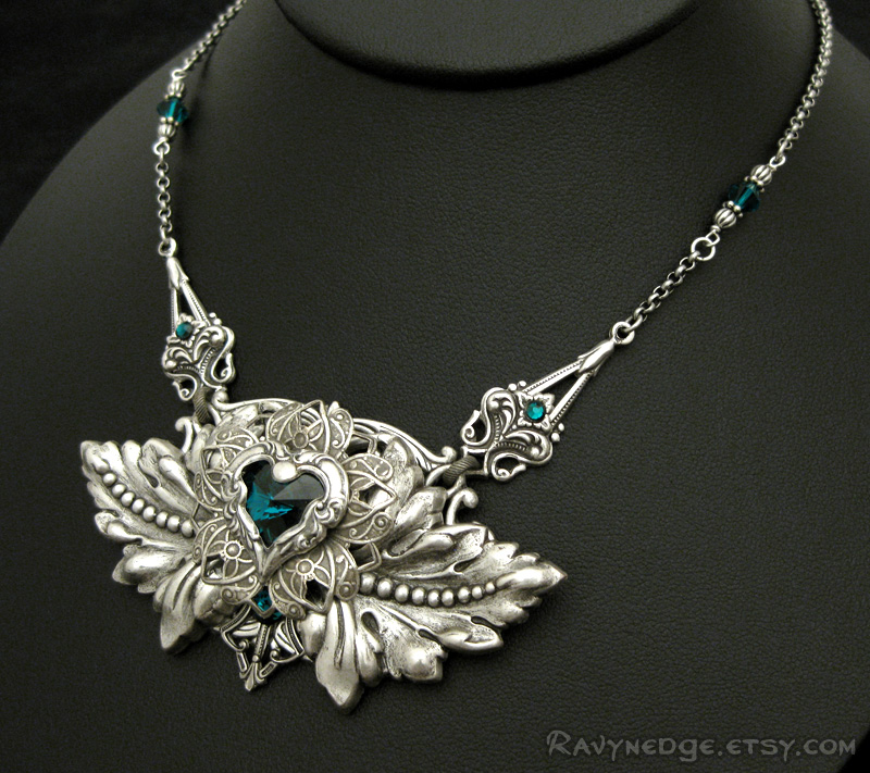 Precious Possession Necklace - Emerald Crystal and Silver Filigree 